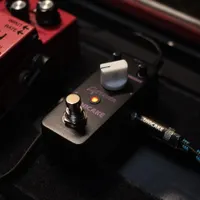SONICAKE Octave Guitar Pedal Octave Pedal Guitar Effects Pedal Analog Classic Bass Octaver True Bypass - Black