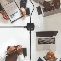 Сетевой фильтр-куб 7-в-1 (3 розетки + 2 USB-A + 2 USB-C), 2 метра, Плоская вилка — фото 7