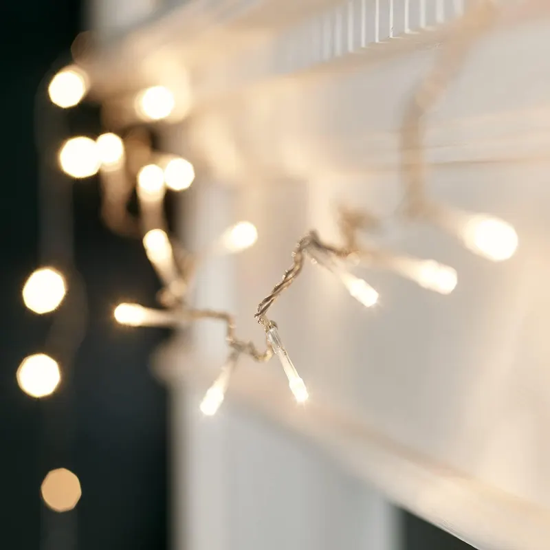 Гирлянда Lights4fun 8м (100 LED, Теплый Белый), Прозрачный провод, от сети, с пультом ДУ, таймер